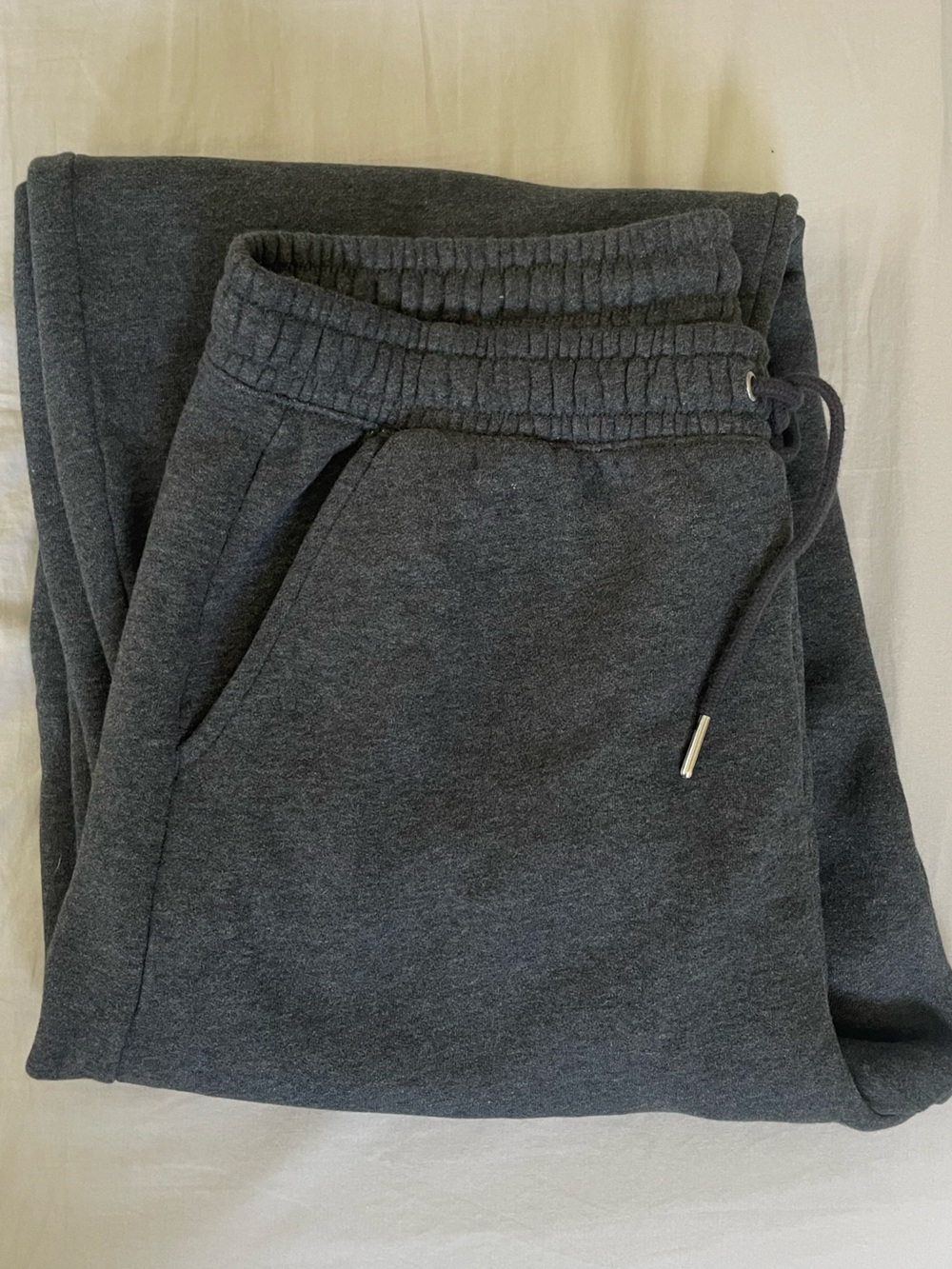 Abercrombie Women's Charcoal Barrel Sweatpants - Picture 3 of 5